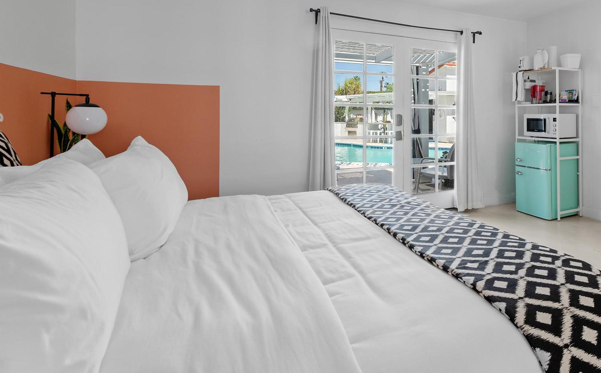Natural Palm Springs Escape Poolside Plus Downtown酒店 外观 照片