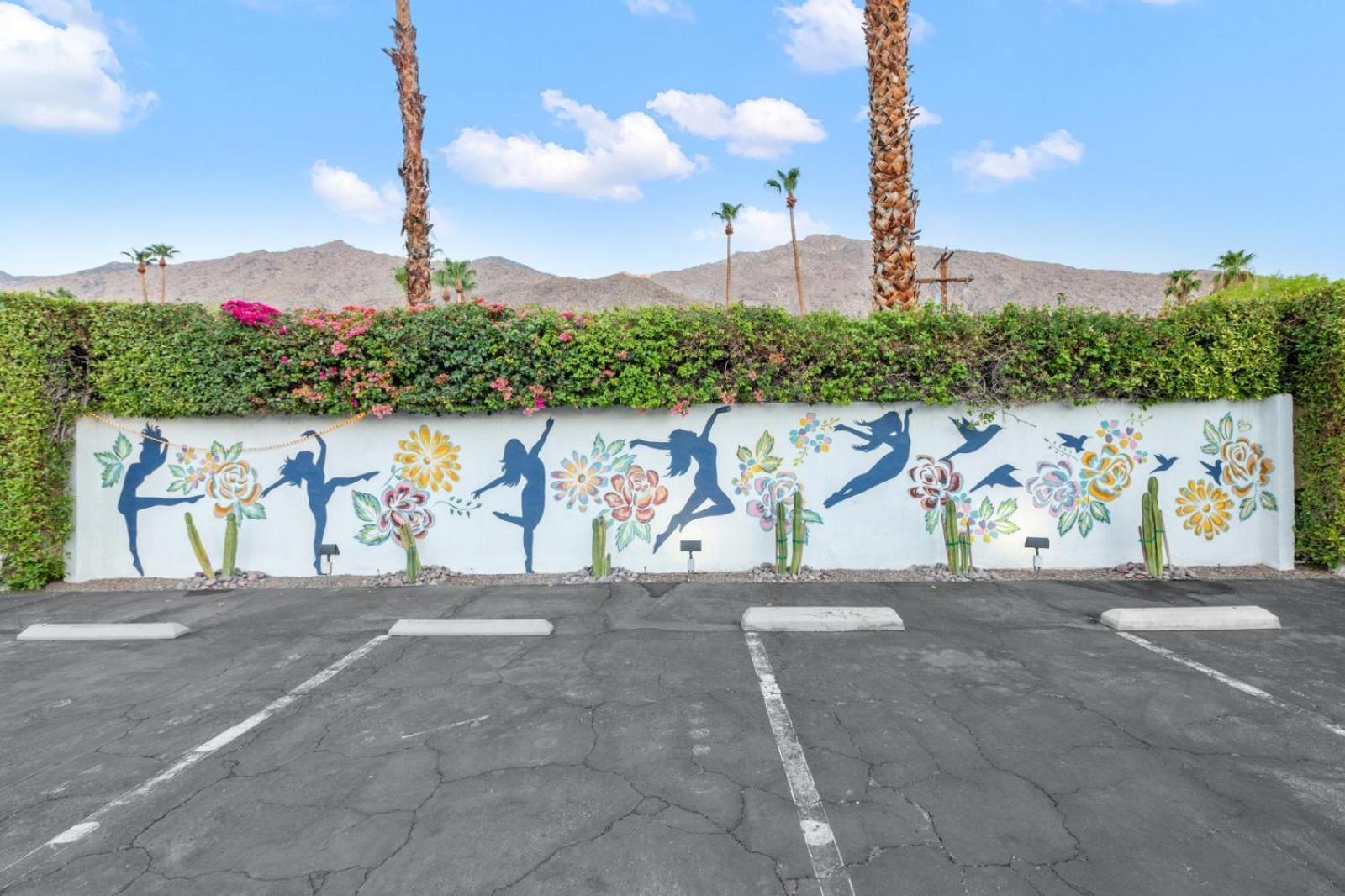 Natural Palm Springs Escape Poolside Plus Downtown酒店 外观 照片