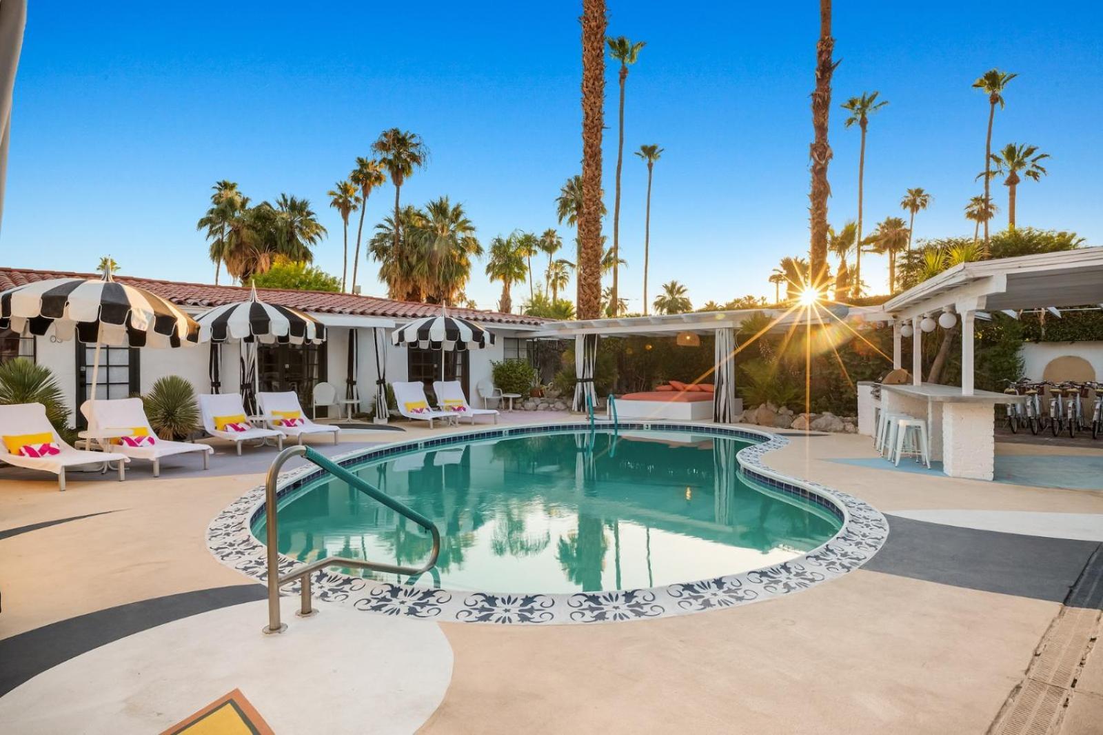 Natural Palm Springs Escape Poolside Plus Downtown酒店 外观 照片