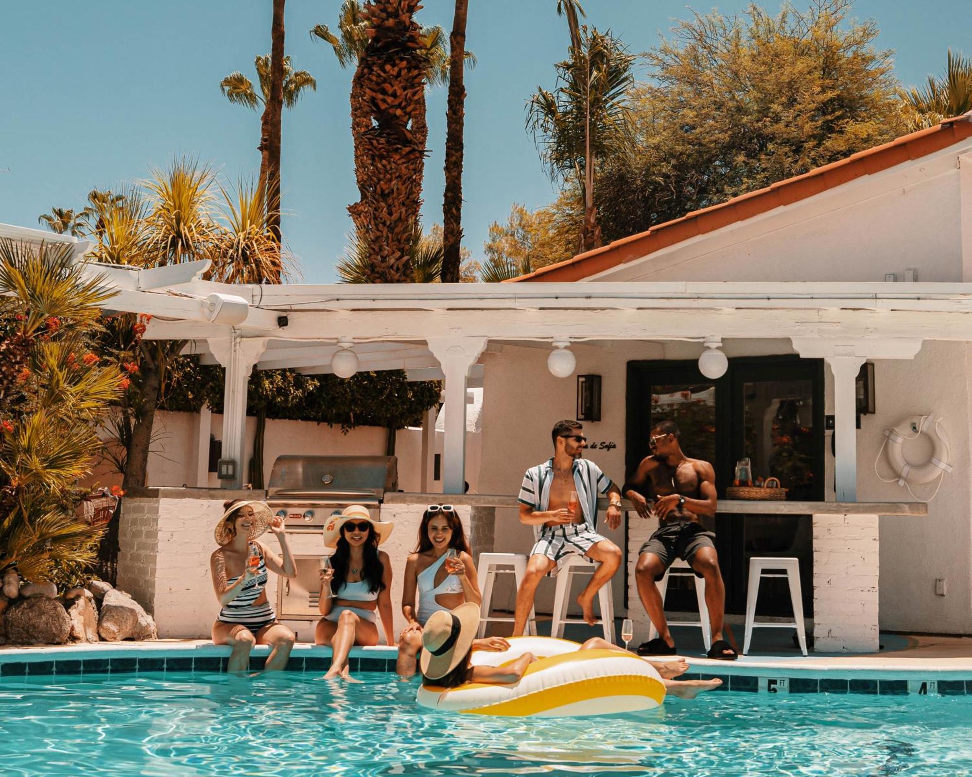 Natural Palm Springs Escape Poolside Plus Downtown酒店 外观 照片